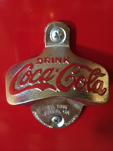 Nevera Coca-Cola antigua recuperada